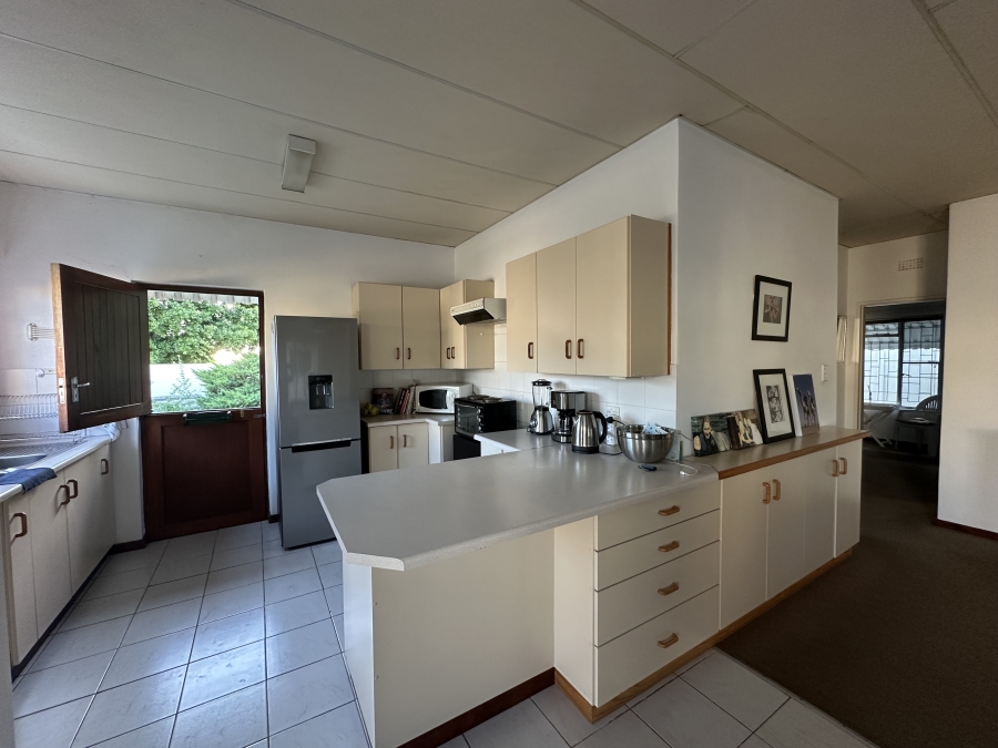 2 Bedroom Property for Sale in Porterville Western Cape
